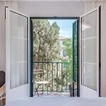 Charming 4 Bed In Centro Historico Малага