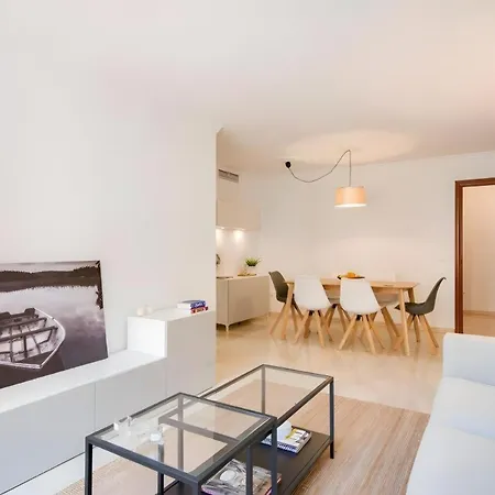 Charming 4 Bed In Centro Historico * מאלגה