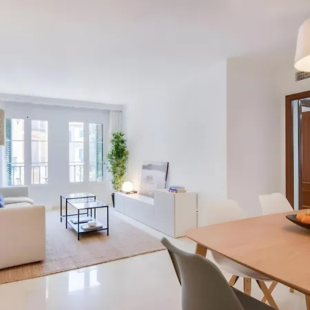 Charming 4 Bed In Centro Historico * מאלגה